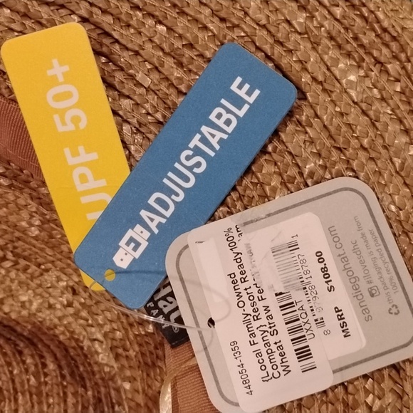 $110 Resort Ready Wheat Straw Fedora Glam Shell Rhinestone Womens San Diego Hat - Picture 7 of 7